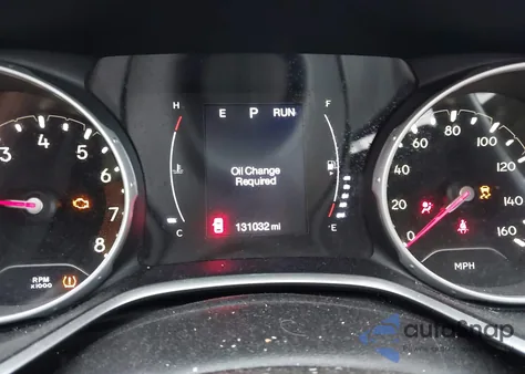 2018 Jeep Compass Latitude 4X4 из США, поврежденный, VIN 3C4NJDBB0JT100936